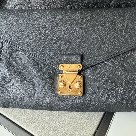 Louis Vuitton Black Monogram Bag with Gold Accents - Picture 6 of 12